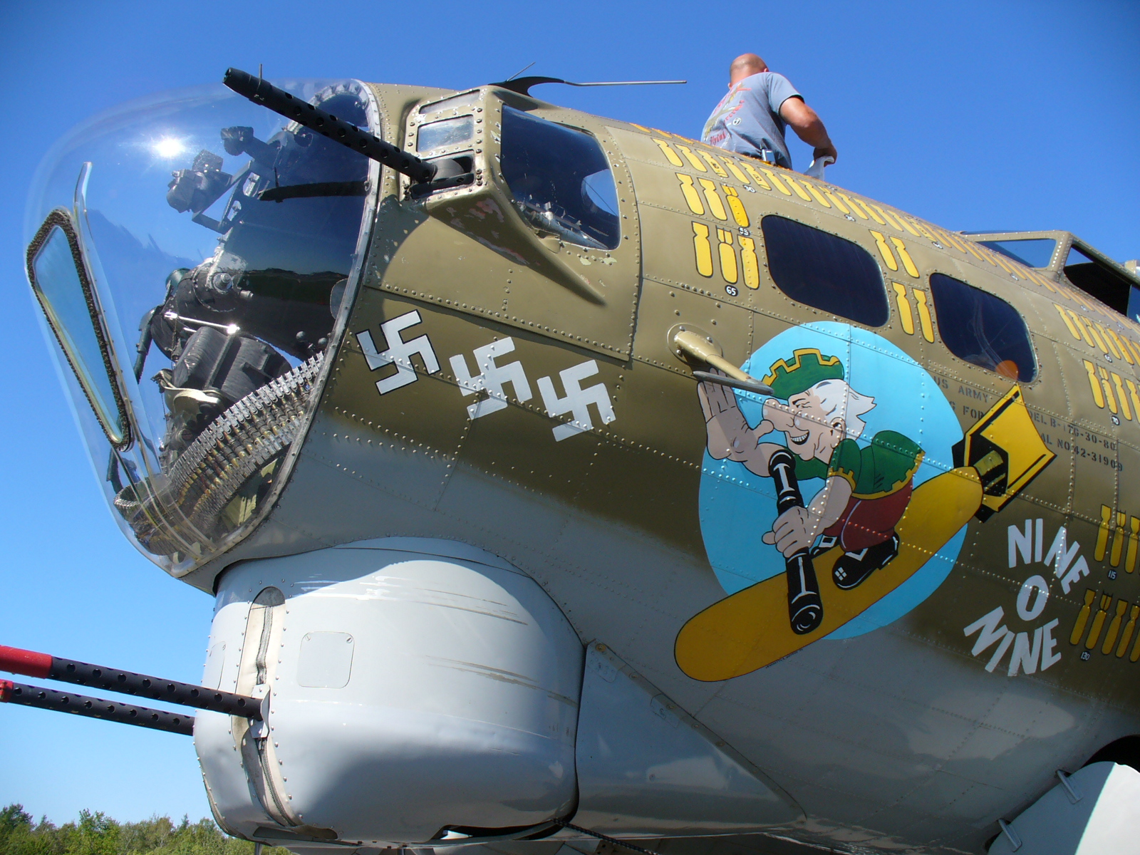 B17 (005)
